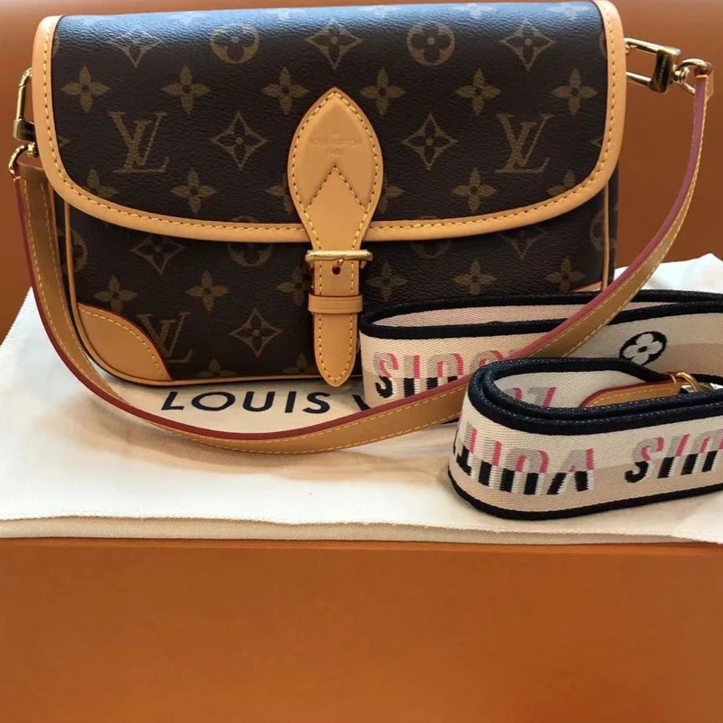 99新 LouisVuitton/路易威登 【蔡包紫】法棍定金链接