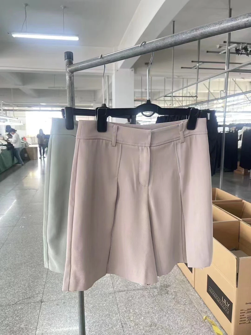 女裤松紧高腰直筒超百搭休闲短裤面料垂顺好打理