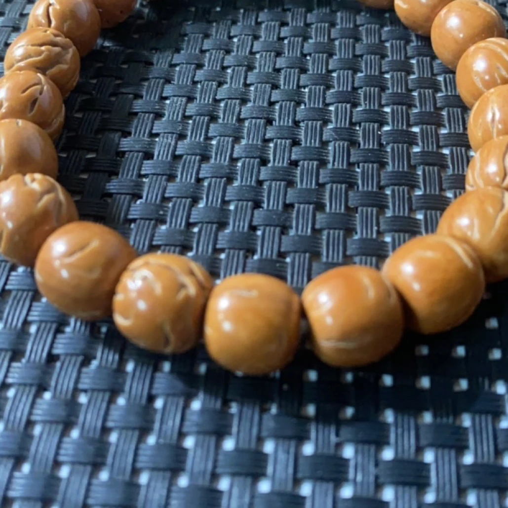 龙纹桃核尺寸随机