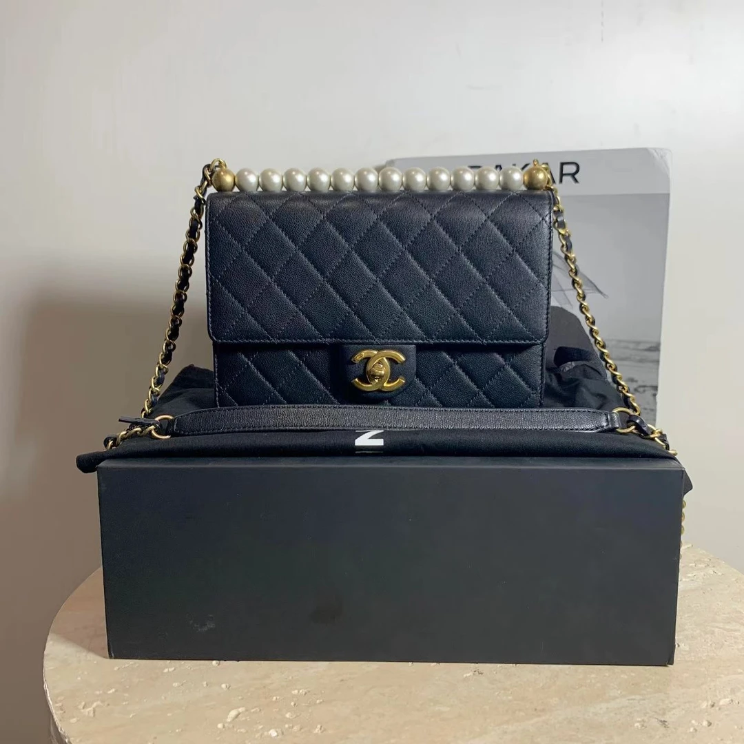 95新 Chanel/香奈儿 壹臻/黑金山羊横版珍珠包 29开85241729