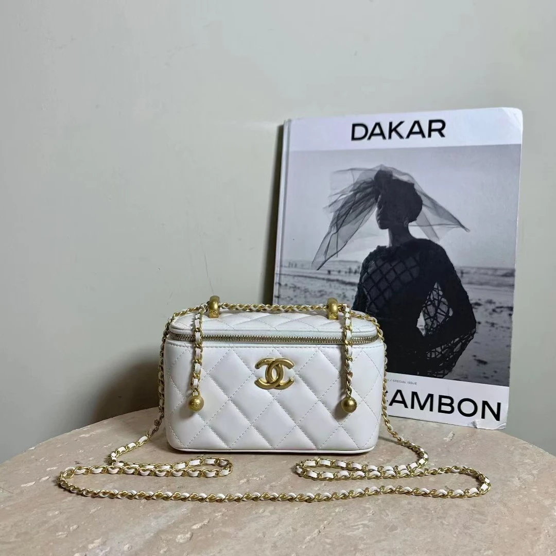 99新 Chanel/香奈儿 壹臻/24C白金牛双金珠长盒子包 15463843
