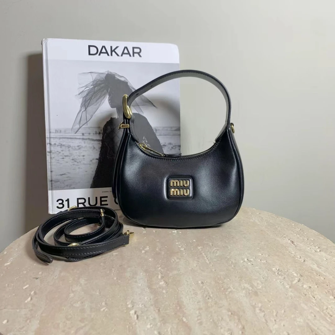 95新 MIU MIU/缪缪 壹臻/95新 缪缪 黑金mini hobo 70149048