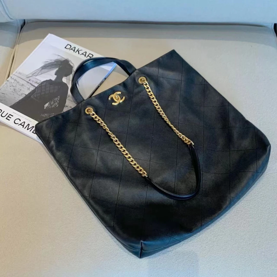 95新  壹臻中古 /95新 Chane 22p黑金牛单肩tote 65619630