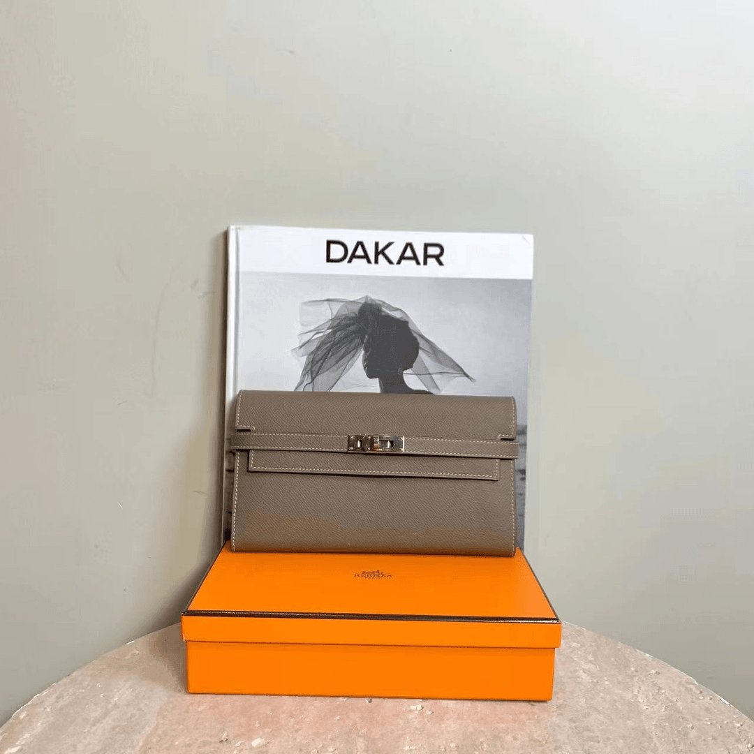 99新 Hermes/爱马仕 壹臻中古/大象灰银扣Kelly钱包 d刻 39876350