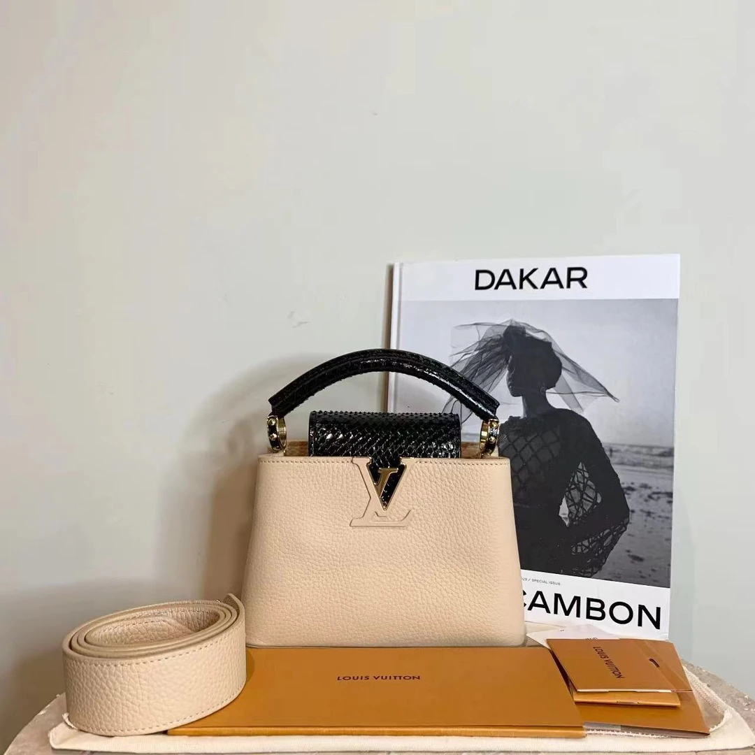 95新 LouisVuitton/路易威登 Lv 奶茶色cap mini 19年 98718620