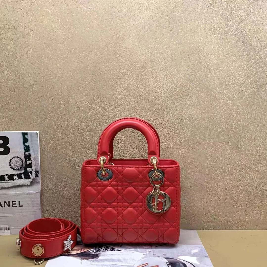 95新  壹臻中古/Dior 红金徽章款四格戴妃单肩 97823185