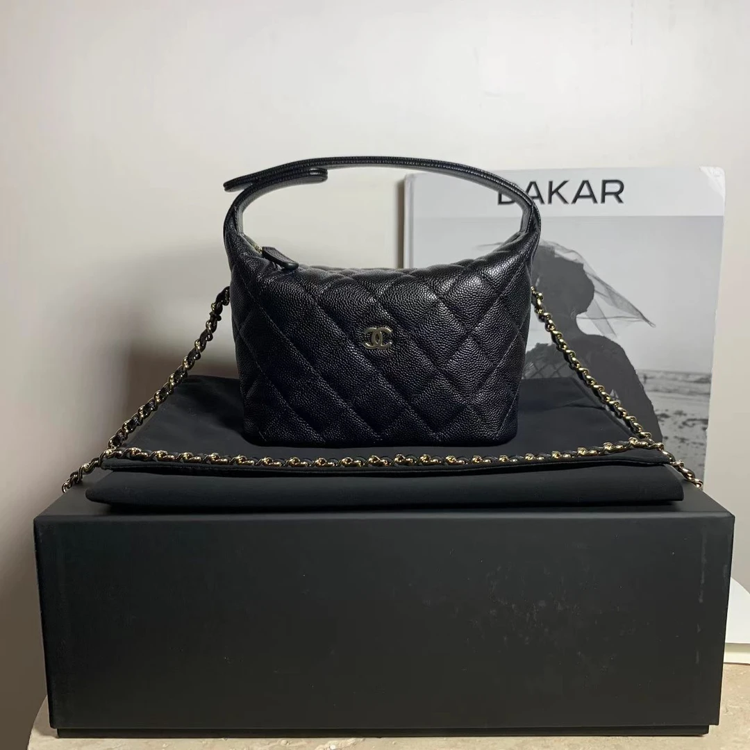 全新未使用 Chanel/香奈儿 壹臻/全新25c黑金牛饭盒包 30582001