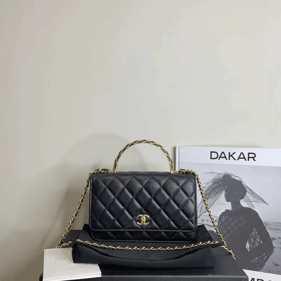 95新 Chanel/香奈儿 壹臻中古/23A黑金羊金丝手柄WOC包 30852747