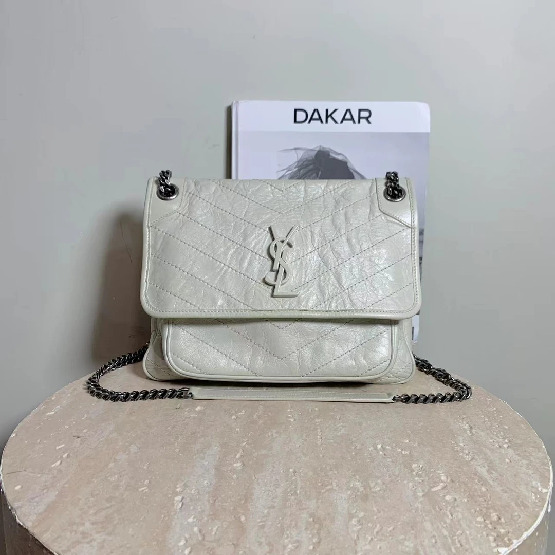 99新 YSL/圣罗兰 壹臻/ 米白色niki中号D扣22年 61233036