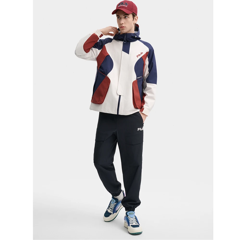 双11狂欢购Fila/斐乐【摩登透气时尚】情侣早秋款休闲宽松风衣外套