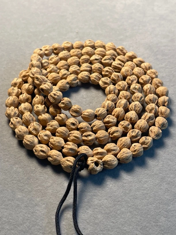 热振柏香【龙爪】尺寸7.5mm 原桩深坑多棱鬼 手感好 圆圆的