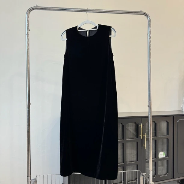 【人间富贵花】桑蚕丝绒无袖连衣裙气质华丽（手洗不能爬山）