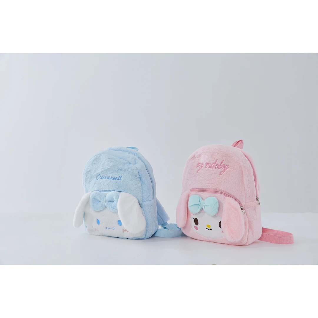 笛莎卡通毛绒双肩包