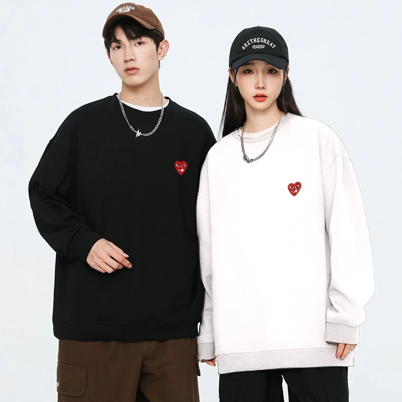 CDG PLAY经典爱心2023新款圆领卫衣DTX73