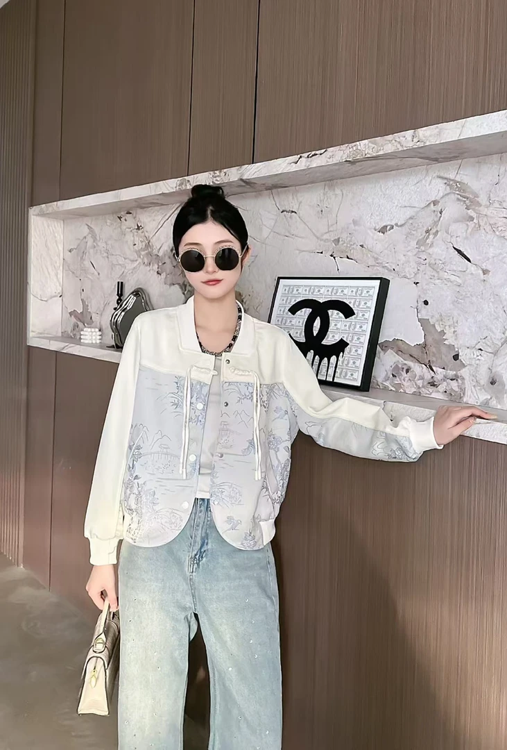 【必入】【高品质】春秋款时尚百搭洋气棒球服短外套秋季女外套2623