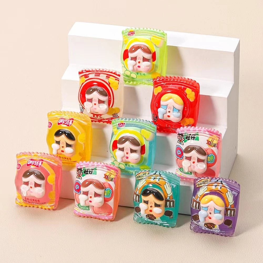 【盲盒对对碰-哭娃零食包】过家家摆件树脂零食包糖果薯片袋diy