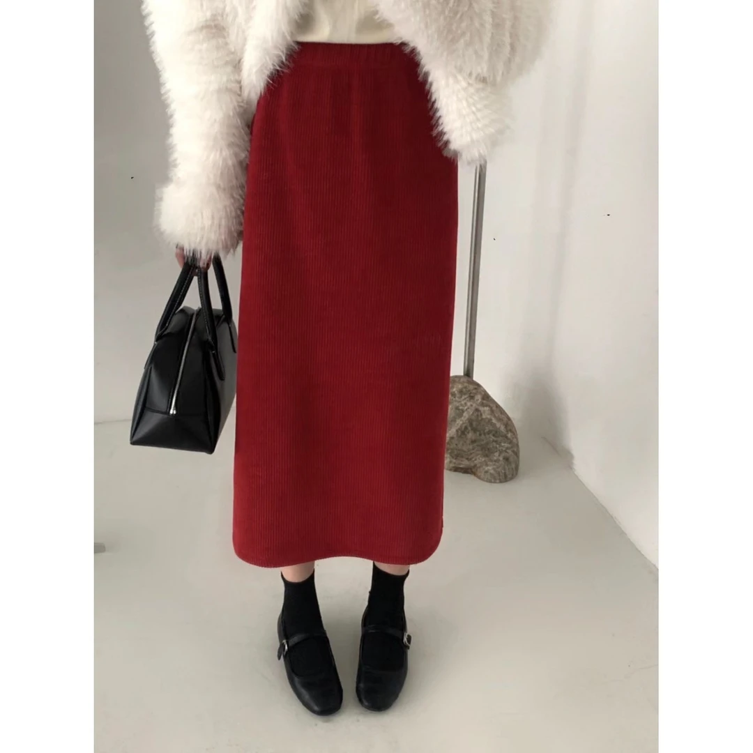 复古酒红中长款加厚灯芯绒半身裙2023秋冬新款松紧腰开叉一步裙子