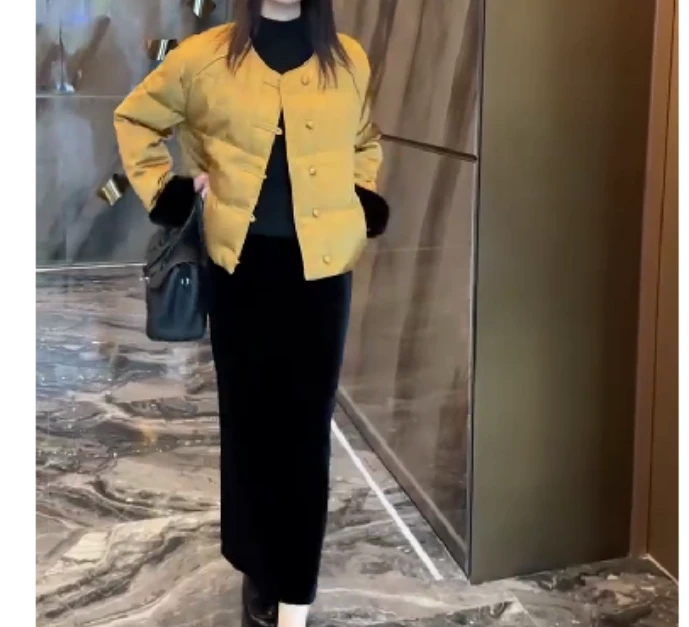 2024冬季新款时尚女装网红高级感休闲爆款外套裙子女叶子