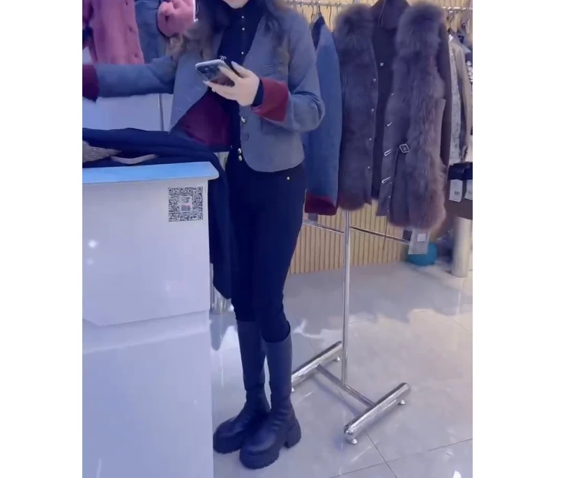 2024冬季新款时尚女装网红高级感休闲爆款外套短款女