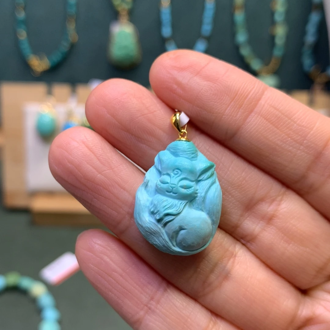 绿松石吊坠18K金镶嵌