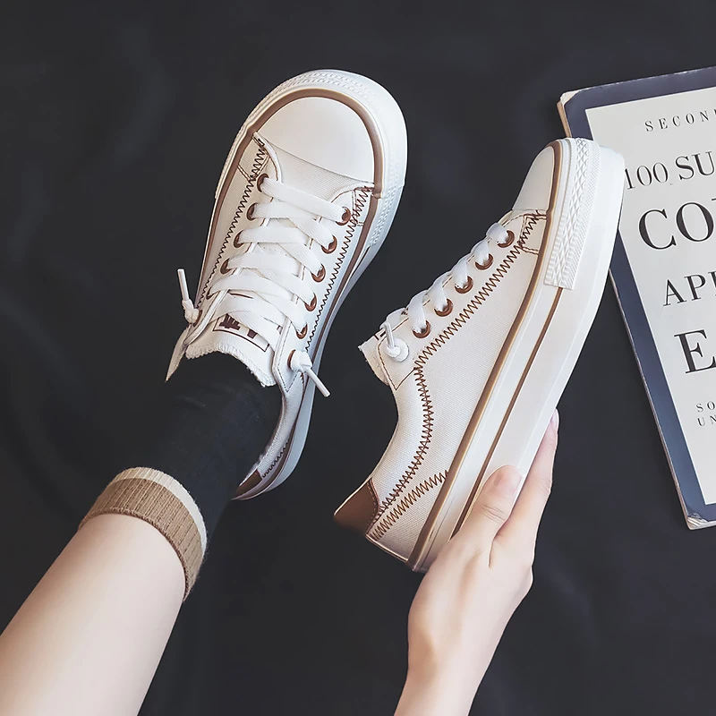人本帆布鞋女2024秋季新款运动休闲一脚蹬懒人鞋厚底ins低帮板鞋