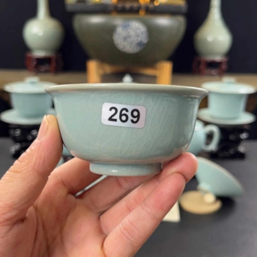 【闪购商品】瓷杯如*?仿古压手杯