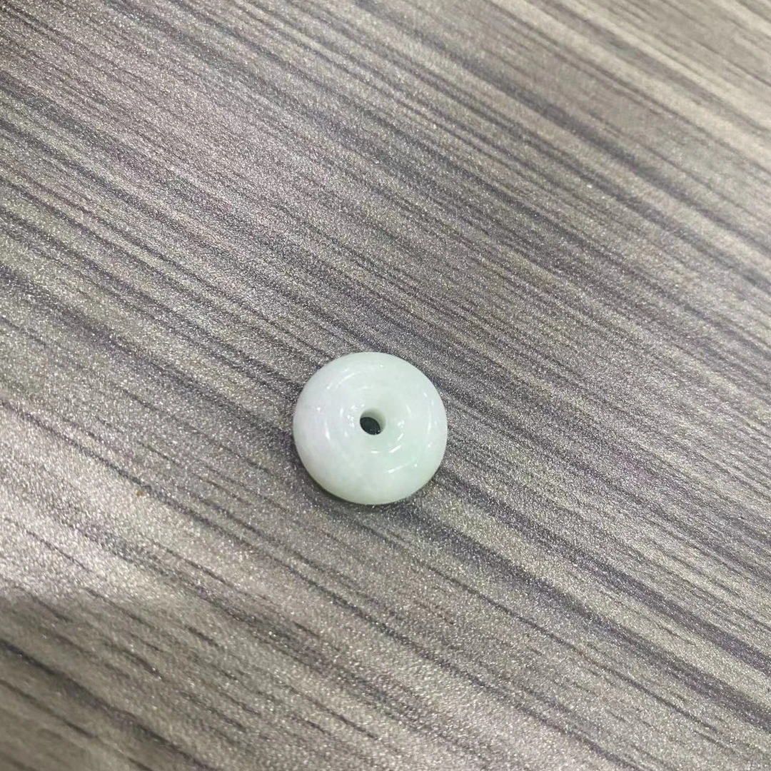 缅甸翡翠A货平安扣