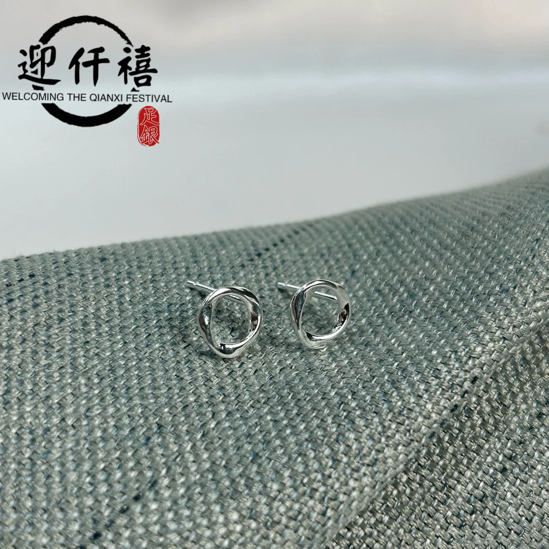 迎仟禧 足银耳饰 990纯银莫比乌斯耳钉气质百搭网红爆款小众耳饰