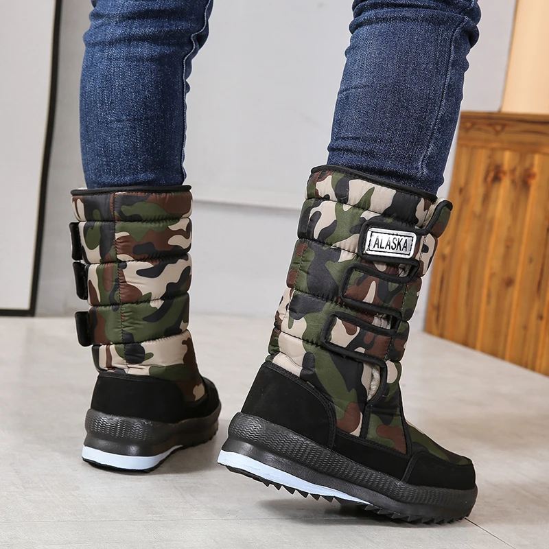 冬季男士户外防滑雪地靴男厚底保暖轻便东北棉鞋