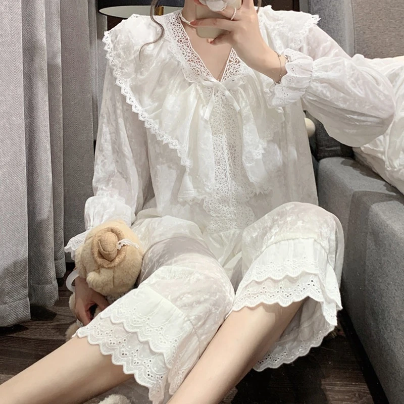 金丝绒白月光睡衣女春秋款长袖套装新款蕾丝白色秋冬金钻绒家居服