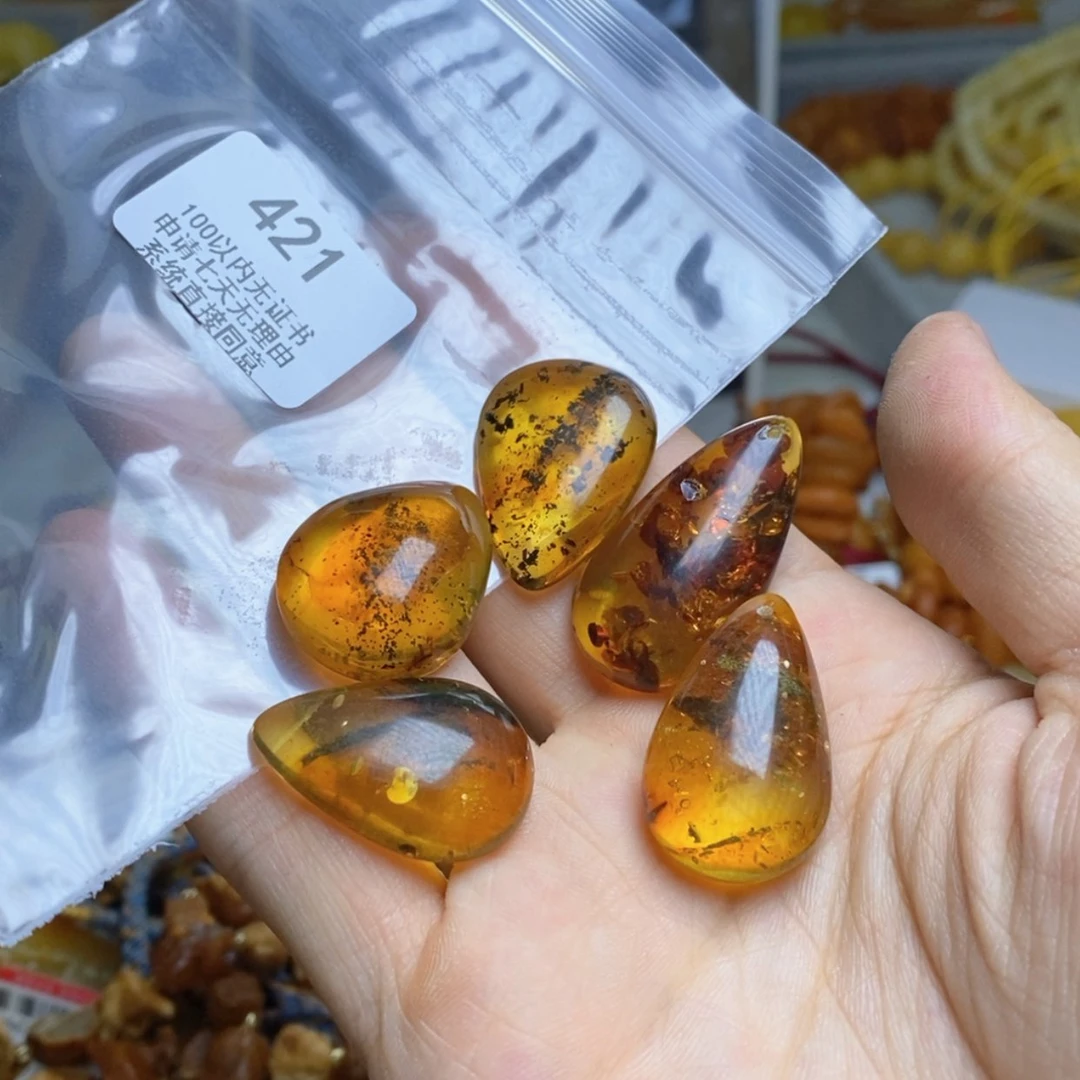 【闪购商品】琥珀裸石未镶嵌
