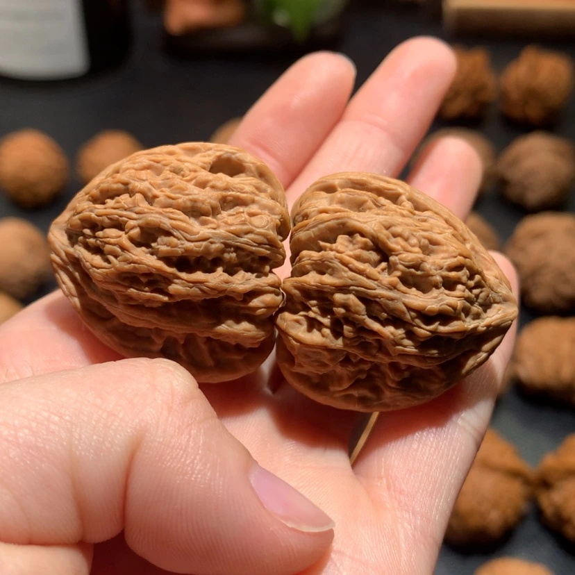 【闪购商品】猴头核桃吊坠坦**仔