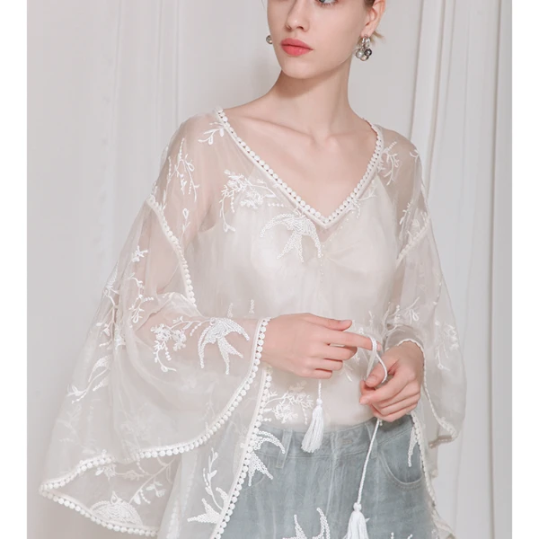 玉兰悠悠高级时装“燕归来”绣花上衣时尚气质蕾丝长袖白色性感轻奢
