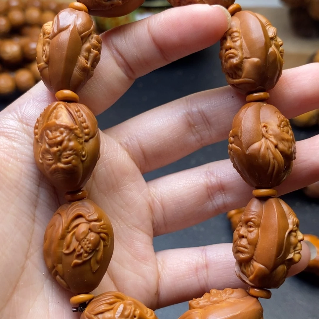 橄榄核吊坠十八罗汉