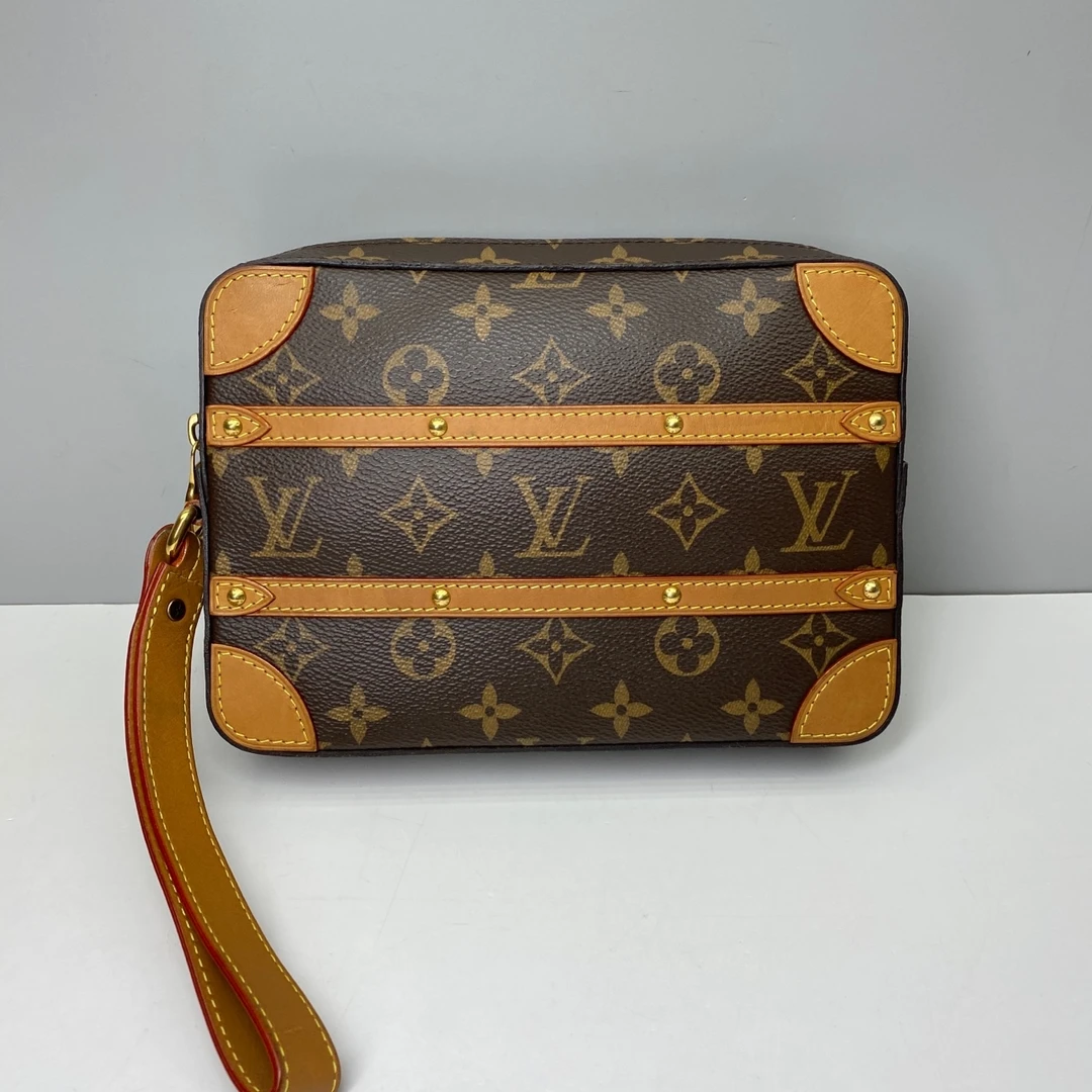 98新LV路易威登soft trunk软盒子手拿包1554