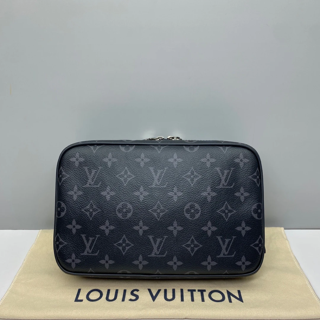 99新  99新LV黑色老花9815相机包26手拿包洗漱包