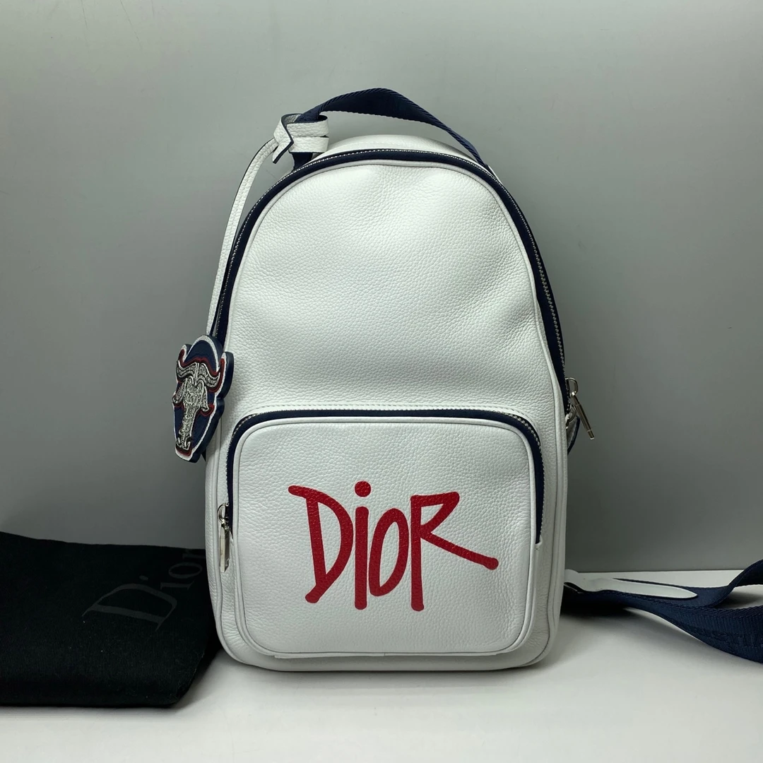 99新 Dior/迪奥 未使用Dior迪奥限量版白色牛皮胸包斜挎包3512