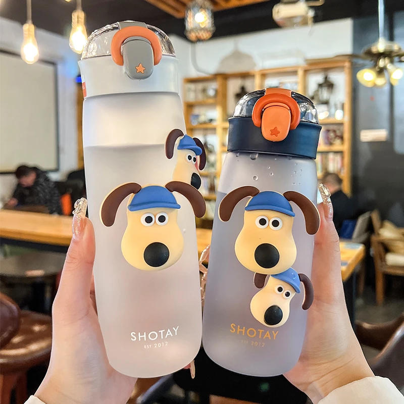 掌门狗塑料杯磨砂直饮水杯带过滤网便携少女简约清新学生可爱杯子