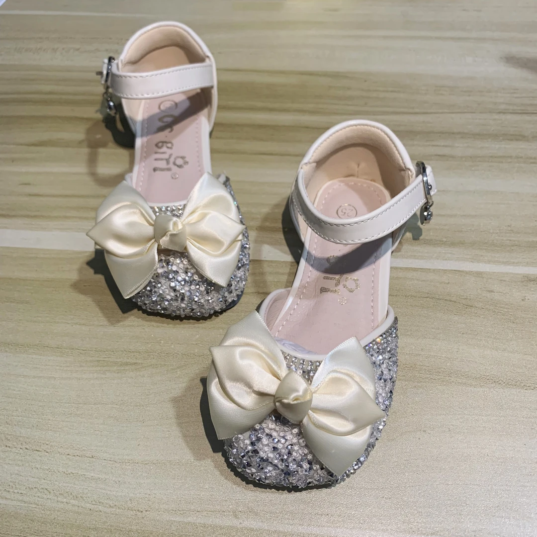 女童爱莎凉鞋2025夏季软底儿童宝宝中空凉鞋蝴蝶结小女孩公主鞋