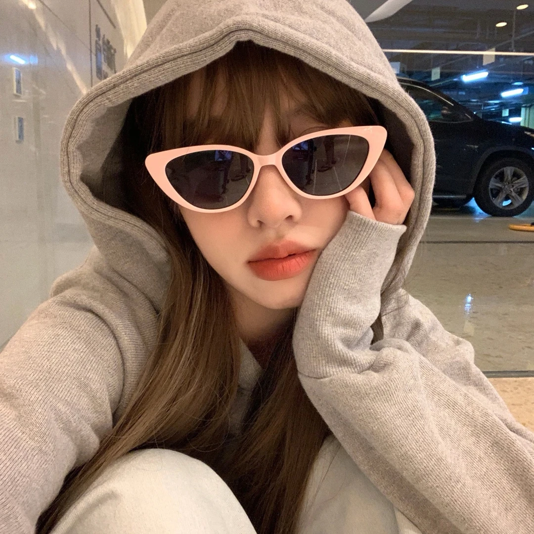 ins风猫眼墨镜女款大脸显瘦太阳眼镜时尚百搭个性街拍潮流遮阳