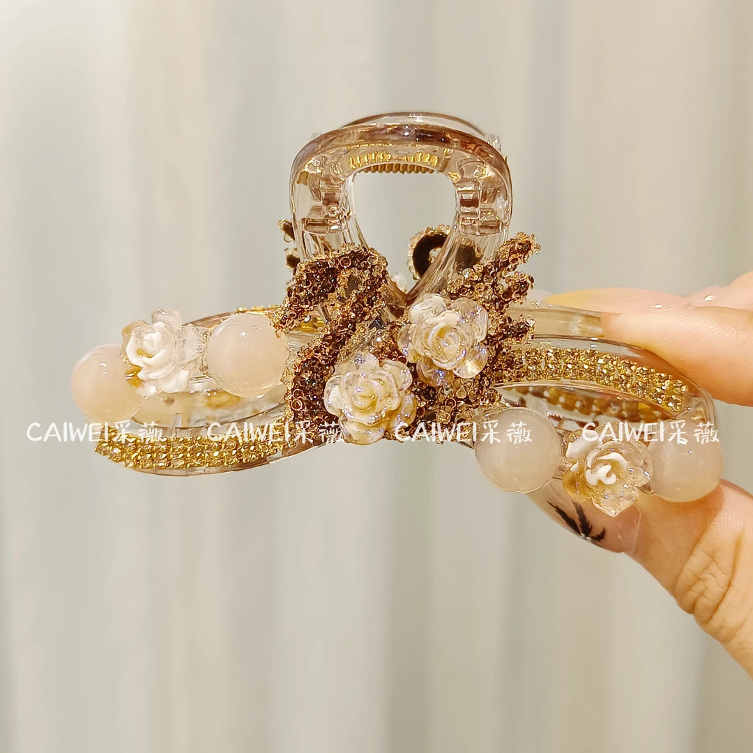 A1097秋冬新款珠珠山茶花天鹅抓夹9cm精致优雅百搭气质抓夹
