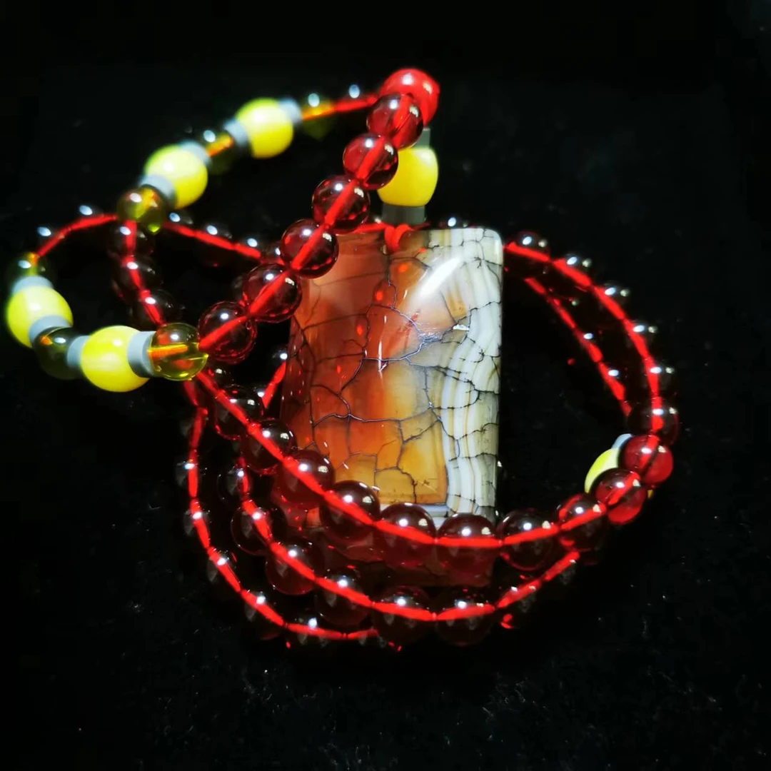 酒红龟背吊装毛衣链