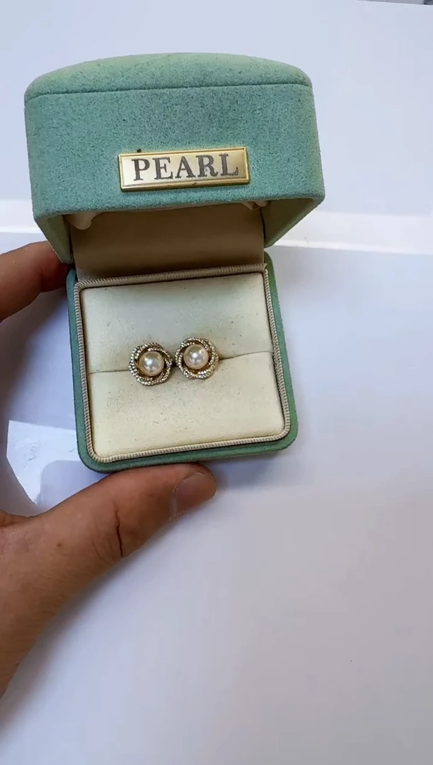 【闪购商品】海水珍珠AQ银S925镶嵌海水珍珠耳钉@@YE404