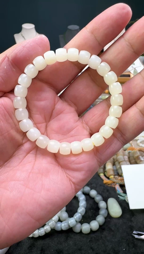 【闪购商品】和田玉（糖玉）手链未镶嵌手串