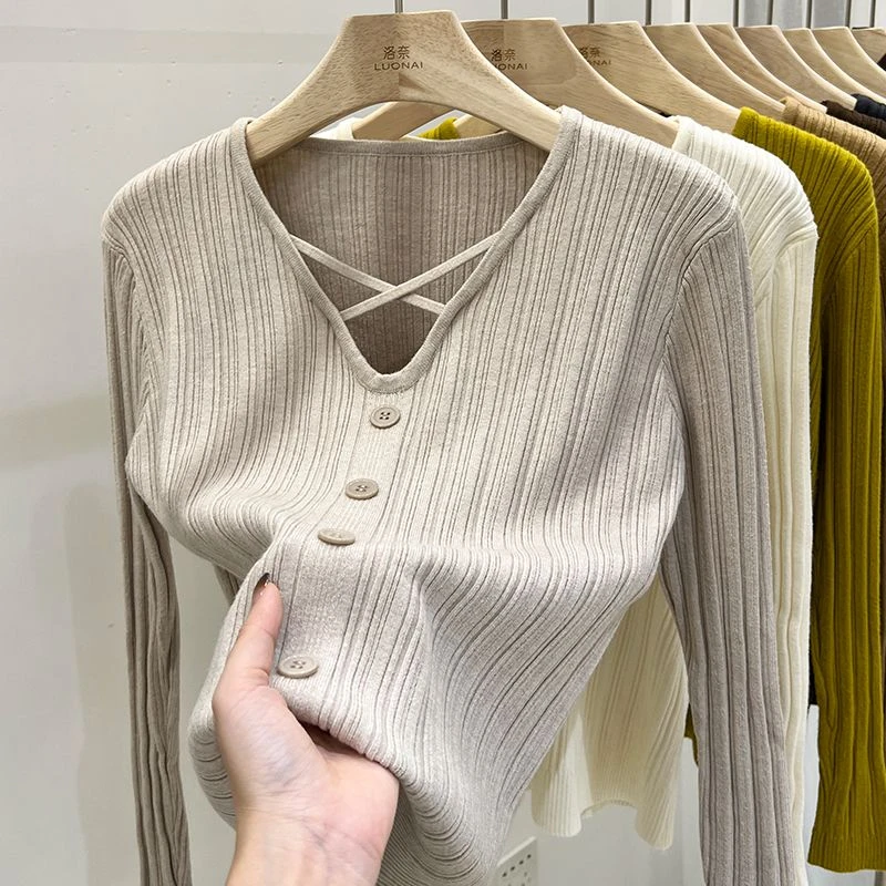 欧货交叉v领坑条针织T恤女秋冬2024新款内搭打底衫修身短款上衣潮