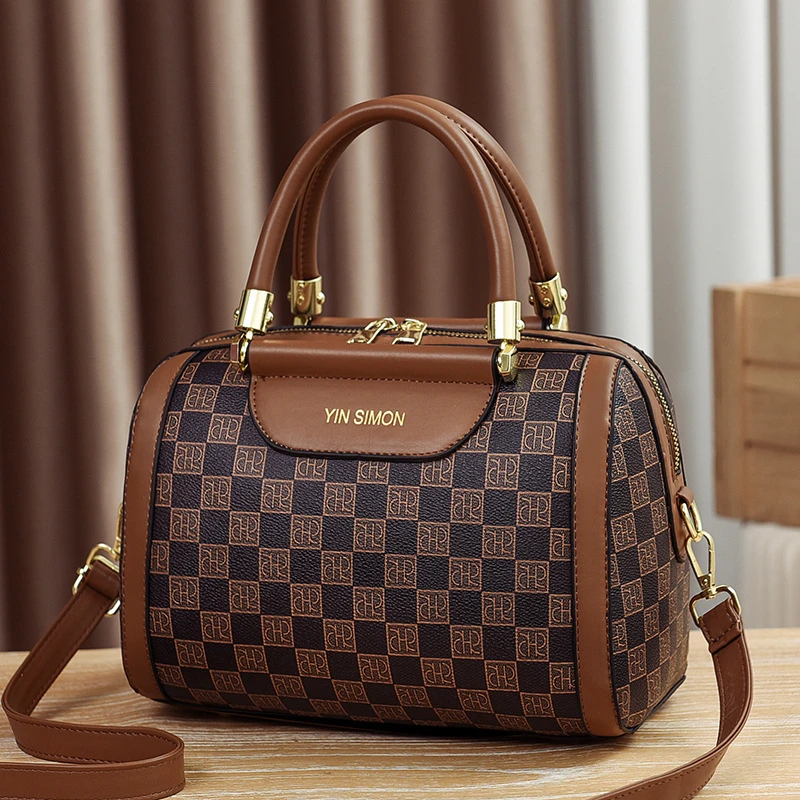 情人节礼物送女朋友女生实用惊喜浪漫走心时尚包包周年生日礼盒