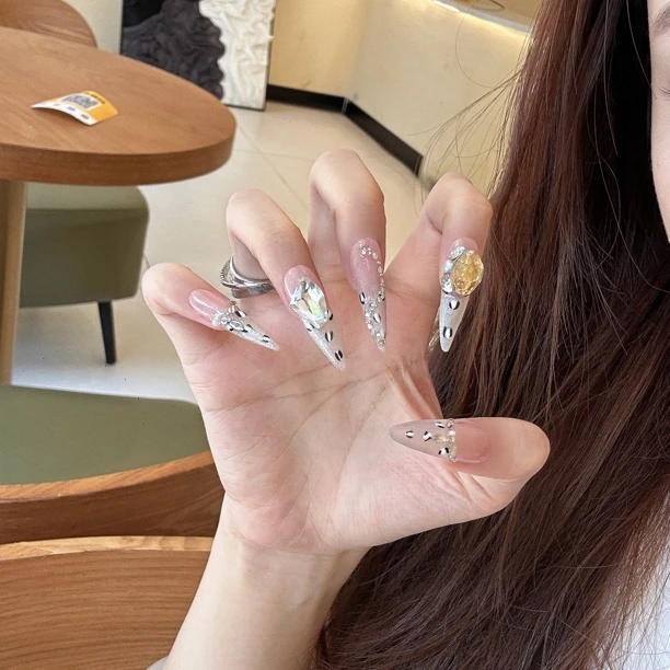 【漂亮家】豹纹长尖气质显白纯手工穿戴甲