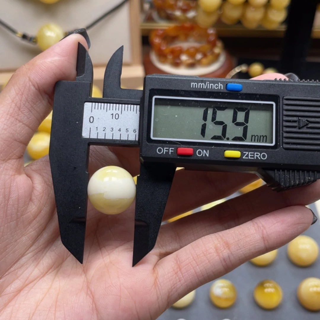 【闪购商品】琥珀珠宝奇石未镶嵌叁*?