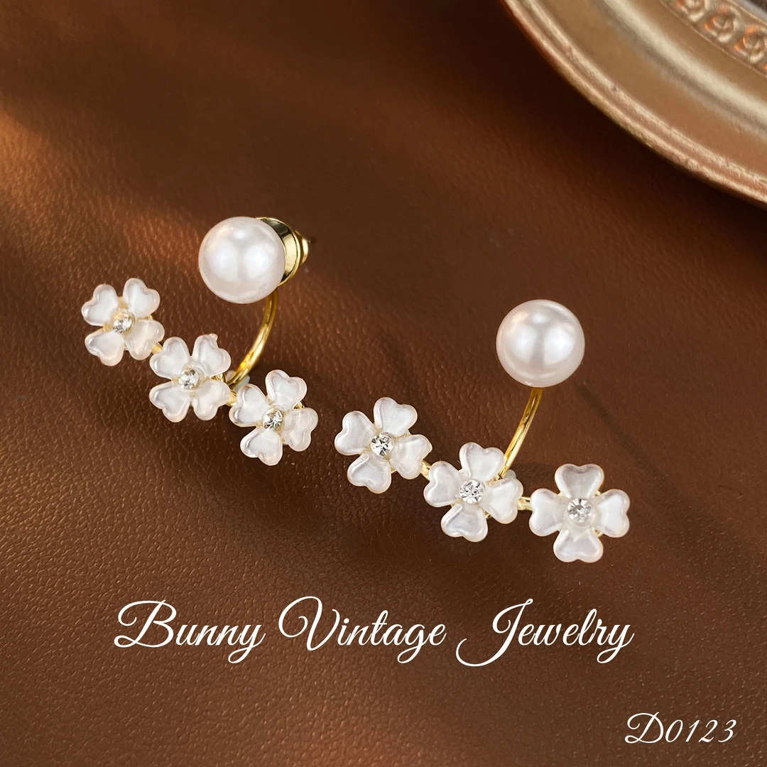 D1015 法单★Helen 海伦娜图里 手工贝花耳钉