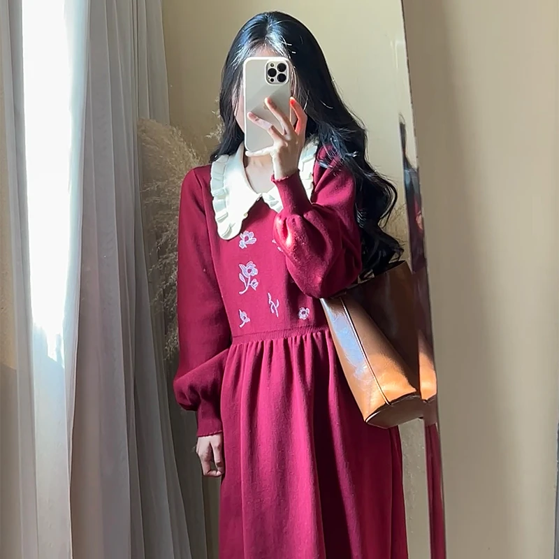 【ROUROU】小花朵｜娃娃领宽松型小花朵撞色木耳边打底连衣裙Ro-2626